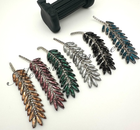 Aplicatie Termoadeziva cu Cristale Frunza, 2.5x10.5cm (la set) Cod:2592