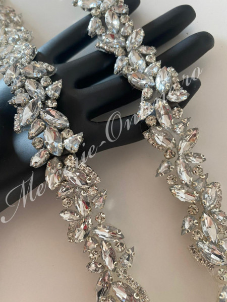 Banda Termoadeziva cu Cristale, Crystal, 2.5cm (la metru) Cod:2325