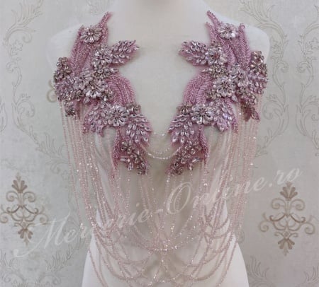Cupon tip Guler Franjuri si Cristale Sticla, Baby Pink (la bucata) Cod:3180