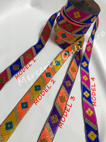 Banda brodata, cca 2.5cm (10metri/rola) Cod:1173