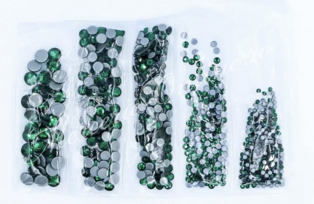 Cristale de Lipit, Mix Size, Emerald, (cca 640-900buc/pachet) Cod:1885