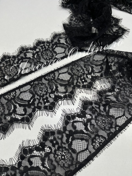 Dantela fina Chantilly, cca 8.5cm (la bucata) Cod:4007 - Img 2