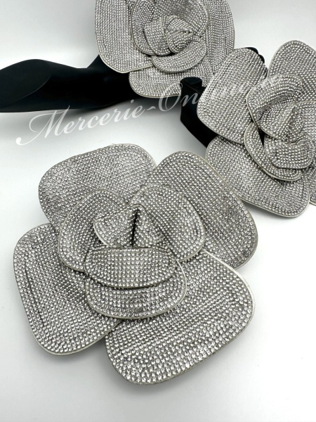 Aplicatie Floare 3D cu Strasuri, 13cm (la bucata) Cod:3344 - Img 2