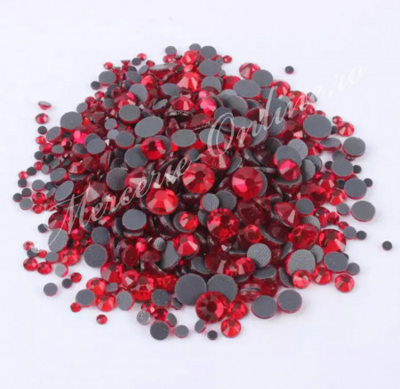 Cristale de Lipit, Mix Size, Siam, (cca 640-800buc/pachet) Cod:2328 - Img 2