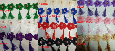 Dantela flori cu perle si ciucuri, cca 7cm (la metru) Cod:1210