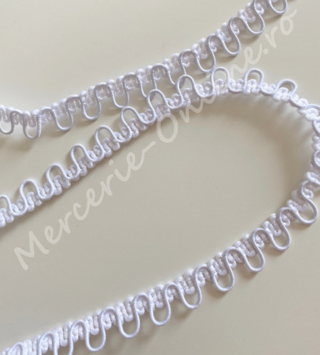 Banda cu gaicute/bride, cca 1.1cm (18metri/pachet) Cod:1345 - Img 2