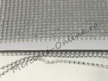 Banda decorativa cu strasuri oglinda, latime cca 0.3cm, mai multe culori disponibile (9metri/pachet) Cod:0041