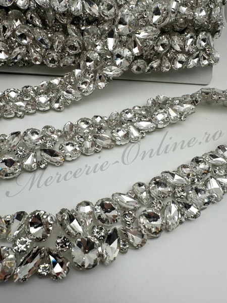 Banda Termoadeziva cu Cristale, Crystal, 2.5cm (la metru) Cod:3615