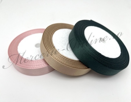Panglica satin, latime 1.5cm, (22metri/rola) Cod:3552