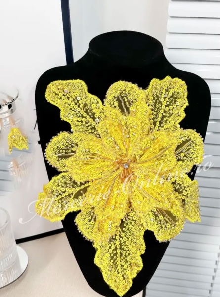Aplicatie floare 3D cu margele si paiete, cca 30cm (la bucata) Cod:3276