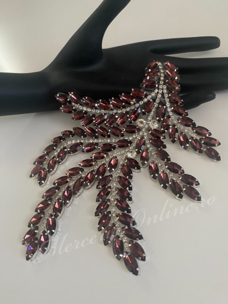 Aplicatie Termoadeziva cu Cristale, Grena, 14x18.5cm (la bucata) Cod:3046