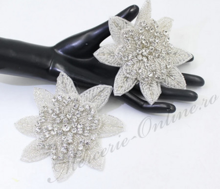 Aplicatie Termoadeziva Floare cu Cristale, 11.5cm (la bucata) Cod:2666