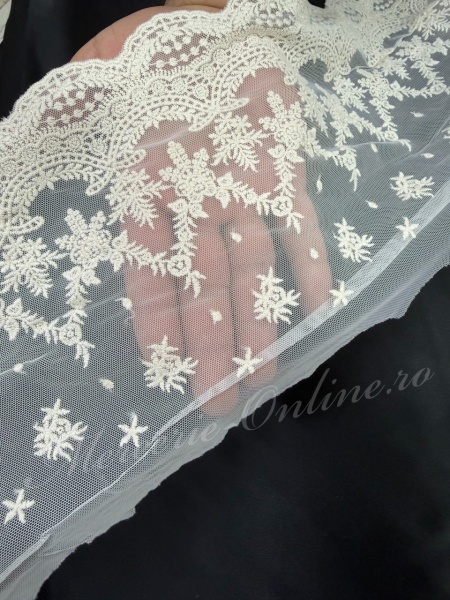 Dantela Bumbac brodata pe tull, cca 20cm (la metru) Cod:3966 - Img 2