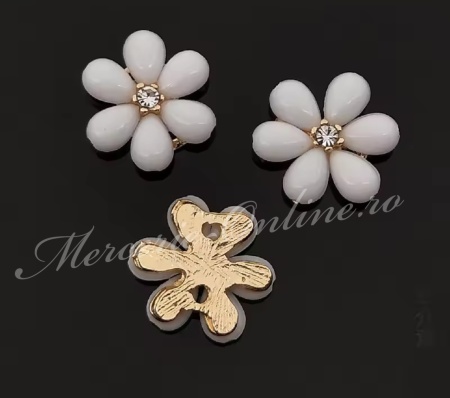 Aplicatie floare cu stras, 13mm (10bucati/pachet) Cod:3408