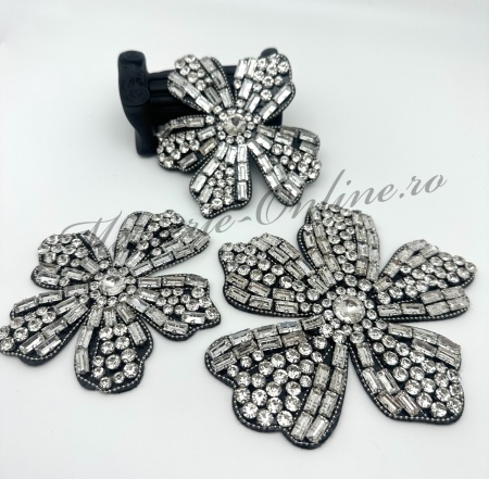 Aplicatie Floare cu Strasuri, 7cm/11cm/14cm (la bucata) Cod:3500