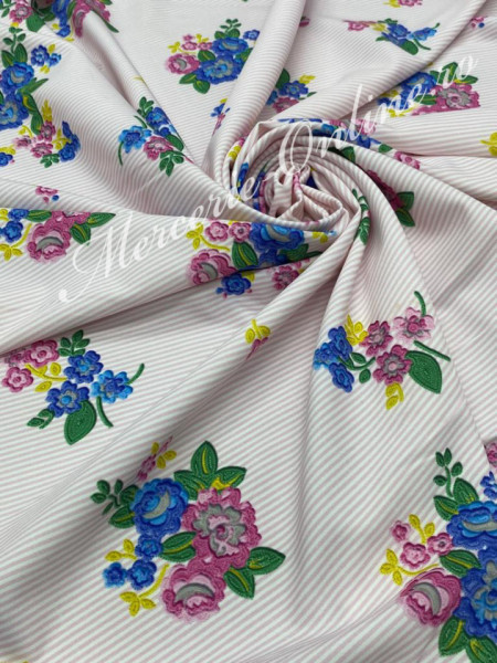 Material textil Barbie imprimat, 1.50m (la metru) Cod:1777