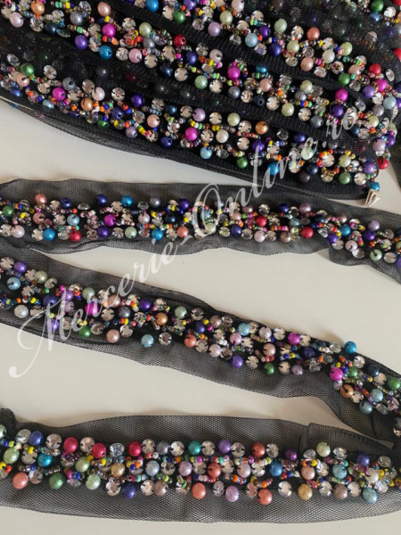 Banda pasmanterie perle si strasuri multicolor, cca 2cm (la metru) Cod:1916