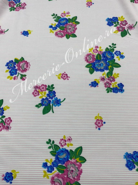 Material textil Barbie imprimat, 1.50m (la metru) Cod:1777 - Img 2