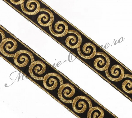 Banda termoadeziva brodata, latime cca 3cm, (la metru) Cod:2978