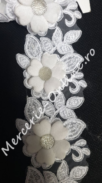 Dantela Brodata cu Flori 3D, cca 8cm (la metru) Cod:0745 - Img 2