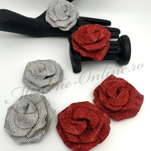 Aplicatie Floare 3D tip Trandafir cu Strasuri, 6cm(la bucata) Cod:3352