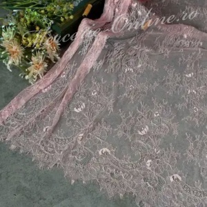 Dantela fina Chantilly, cca 150cm, Roz Pudra (la bucata) Cod:3225