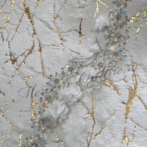 Aplicatie brodata cu flori 3D si cristale, Alb, cca 9x48cm, (la bucata) Cod:2951