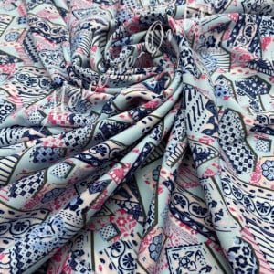 Material textil Barbie imprimat, 1.50m (la metru) Cod:1824