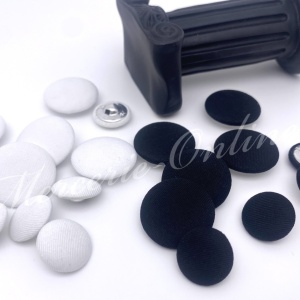 Nasturi Imbracati Stofa, 18mm/25mm, Alb/Negru (10bucati/SET) Cod:3303