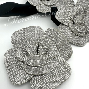 Aplicatie Floare 3D cu Strasuri, 13cm (la bucata) Cod:3344 - Img 2
