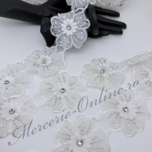 Banda Flori Brodate 3D, cca 7cm (la metru) Cod:4038