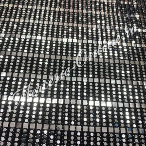 Material textil Lurex cu oglinzi, 1.50m (la metru) Cod:1570 - Img 2