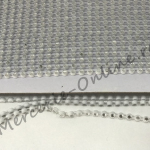 Banda decorativa cu strasuri oglinda, latime cca 0.3cm, mai multe culori disponibile (9metri/pachet) Cod:0041