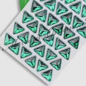 Cristale de cusut sticla, Emerald, 12mm (4bucati/pachet) Cod:3417