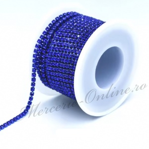 Lant decorativ cu strasuri, Albastru Imperial, 3mm (la metru) Cod:3457