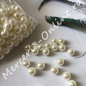 Perle plastic cu gaura, 30mm, Alb/Ivoire, (500grame/punga) Cod:4115 - Img 2