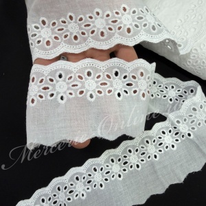 Dantela Bumbac brodata pe Panza, cca 7cm (la metru) Cod:3987 - Img 2