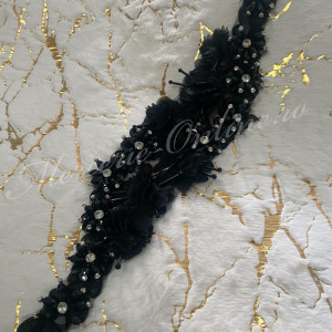Aplicatie brodata cu flori 3D si cristale, Negru, cca 9x48cm, (la bucata) Cod:2949