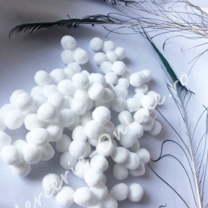 Ciucuri Pompom Alb Poliester, diametre disponibile 1.5cm/2cm/2.5cm/3cm, (250bucati/pachet) Cod:1119 - Img 2