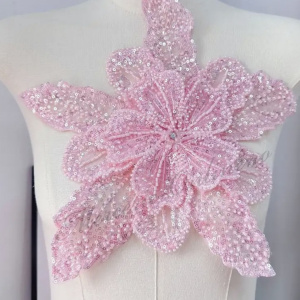 Aplicatie floare 3D cu margele si paiete, cca 30cm (la bucata) Cod:3136
