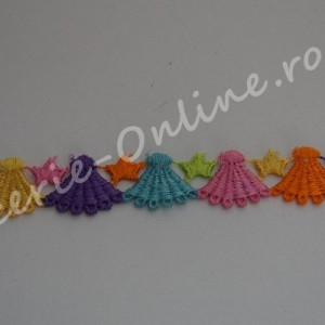 Banda pasmanterie, cca 2cm (la metru sau 13metri/rola) Cod:0536