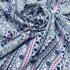 Material textil Barbie imprimat, 1.50m (la metru) Cod:1771