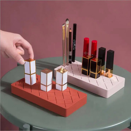 Organizator makeup , pensule, creioane, pixuri, oja, bijuterii din silicon