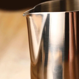 Cana din inox cu gradatie, latiera pentru spumare cu maner, cana de lapte sau cappucino, cu cioc, cana pentru bar, cana barista, 350 ml - Img 5