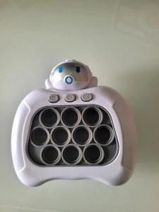 Consola Pop IT electrica Astronaut, cu lumini si sunet, 12x12cm - Img 2