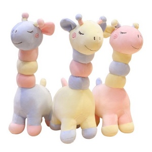 Girafa Din Plus Colorat 40x15cm
