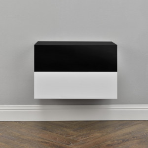 Set 2 bucati comoda suspendata, alb lacuit lucios/negru lacuit lucios, 46x30x15 cm - P56253880 - Img 1