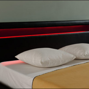 Pat dormitor tapitat cu LED 200x200 cm, negru - P48378433 - Img 4