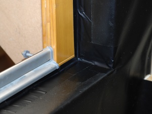 Ampatop F Black fără bandă, 75m², 150cm × 50m - Barieră de vânt rezistă la UV, pentru fațade cu rosturi deschise, exterior - Img 3