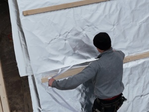 Ampatop A silver plus, 42 m², 120cm x 35m - Membrană difuză A2 necombustibilă pentru acoperiș și fațadă | Reflexie termică 98% - Img 4